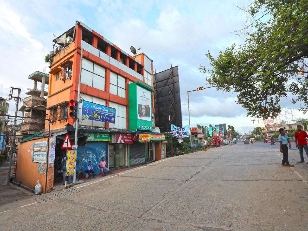 Oyo 13906 Vinita Inn Santragachi Kültér fotó
