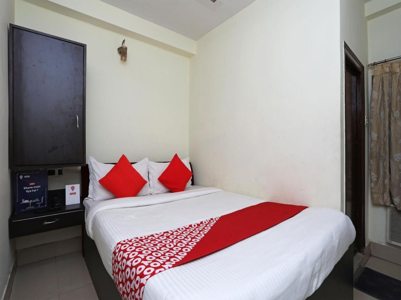 Oyo 13906 Vinita Inn Santragachi Kültér fotó