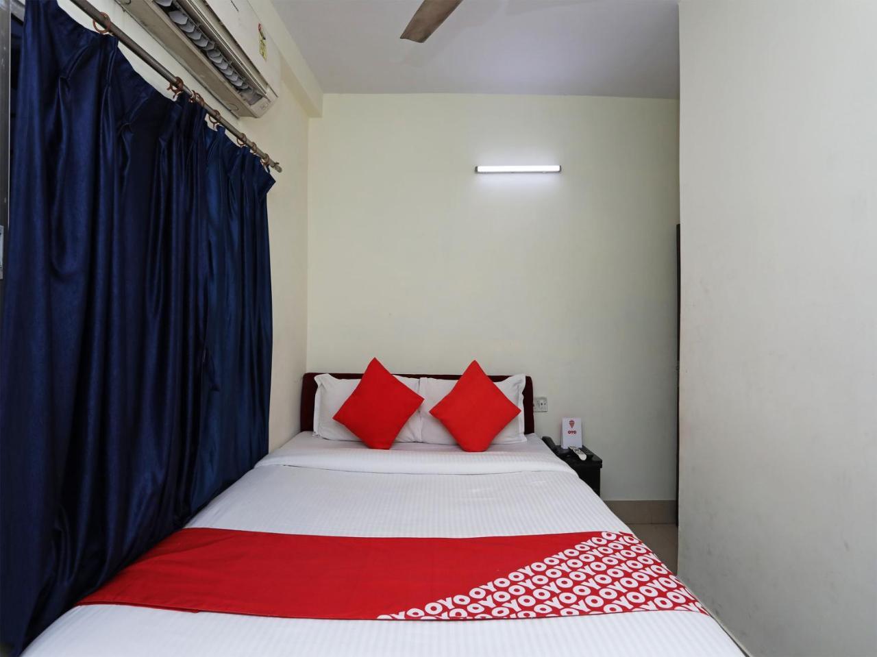 Oyo 13906 Vinita Inn Santragachi Kültér fotó